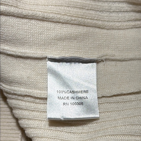 Peter Millar 100% Cashmere Ribbed Turtleneck Sweater - Picture 7 of 10